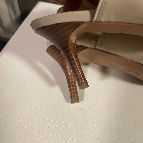 Coach 👡 women’s size 8.5B - Picture 5 of 12